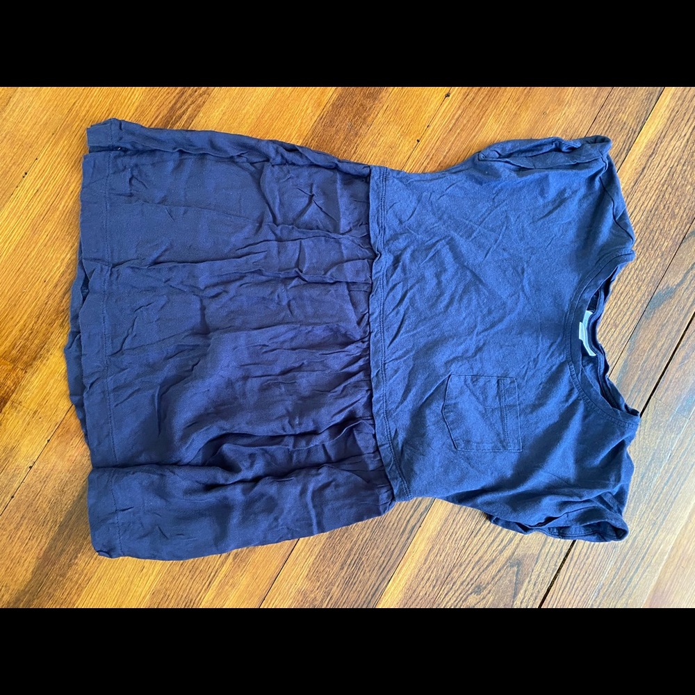 Motherhood Maternity top size small